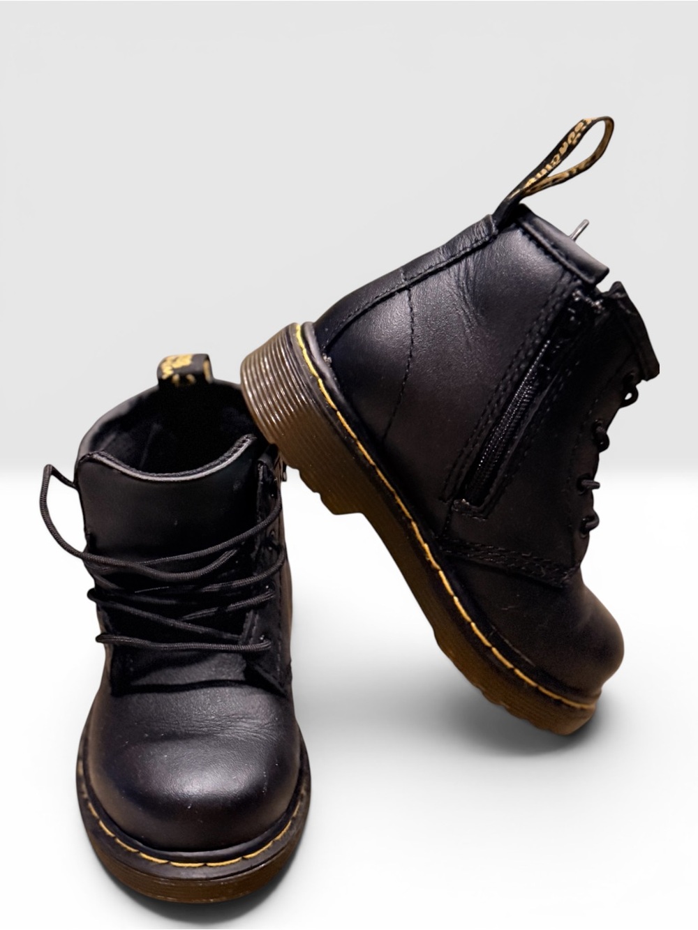Dr. Martens Black Kids Brooklee B boots